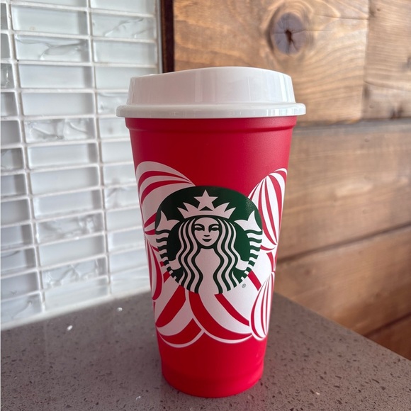 2024 Starbucks Holiday Red Cup Limited Edition NEW Collectible size 16oz - Picture 1 of 4